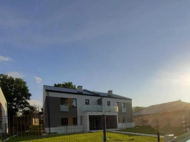 Apartament Przy Obozie Oswiecim Bagian luar foto